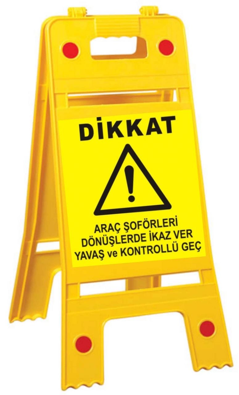 Dikkat Araç Şoförleri Dönüşlerde İkaz Ver Yavaş ve Kontrollü Geç